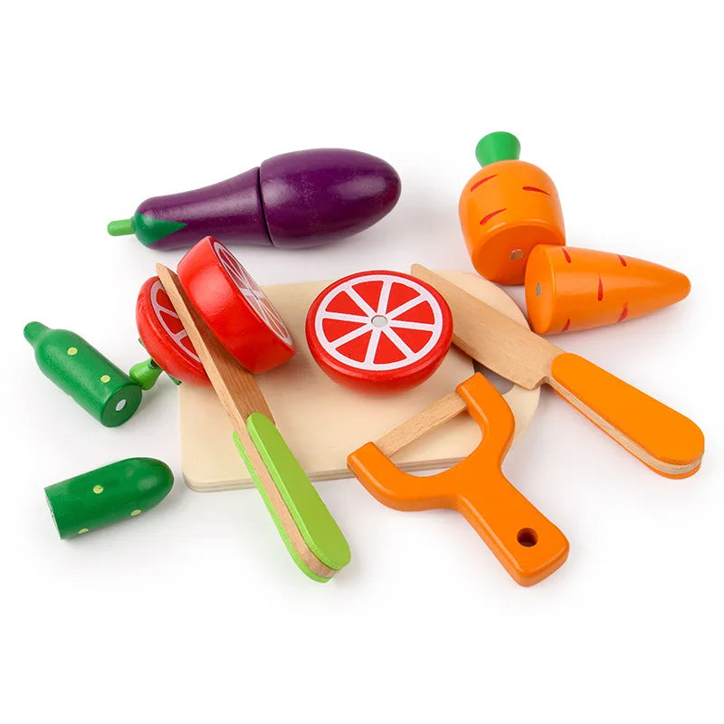 Wooden Chopping Fruit/Veg Set